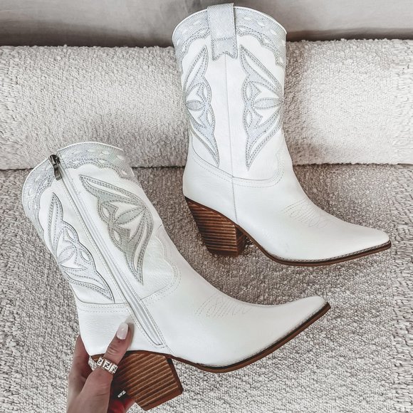 White Iridescent Metallic Applique Pointy Toe Block Heel Cowgirl Western Boots - Picture 15 of 15